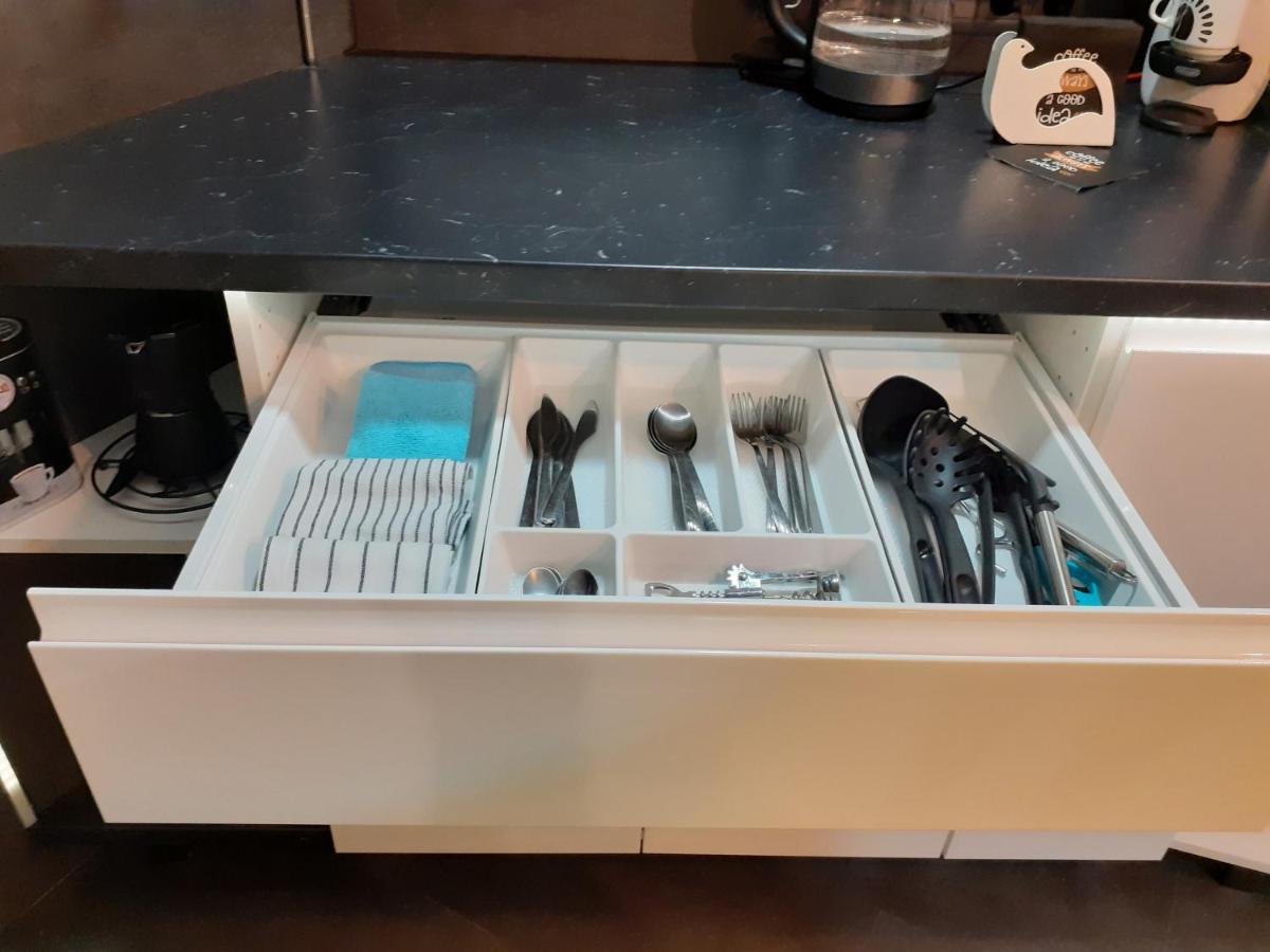 Apartamento E&R Malaga Centro- Parking Gratis Kültér fotó
