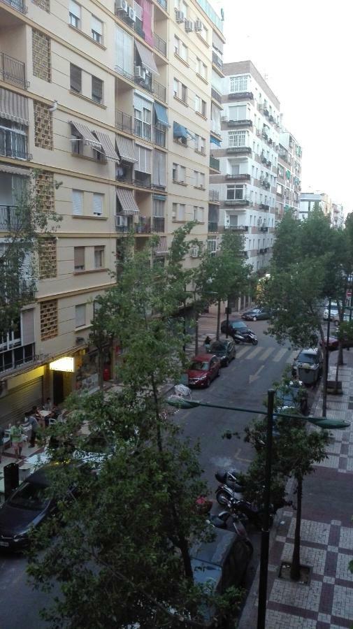 Apartamento E&R Malaga Centro- Parking Gratis Kültér fotó