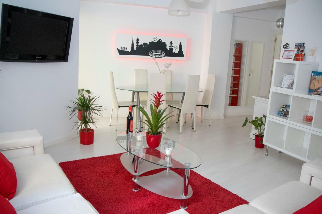 Apartamento E&R Malaga Centro- Parking Gratis Kültér fotó