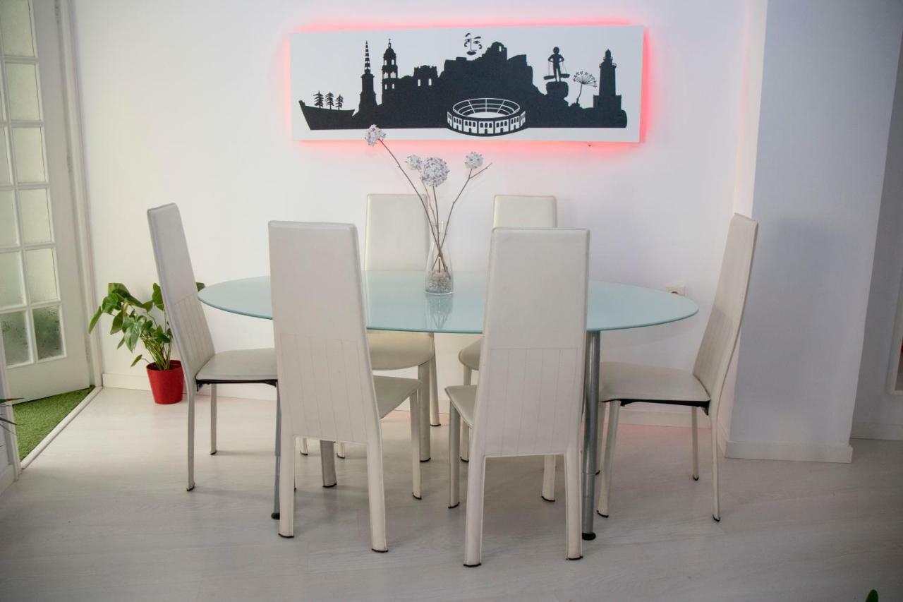 Apartamento E&R Malaga Centro- Parking Gratis Kültér fotó