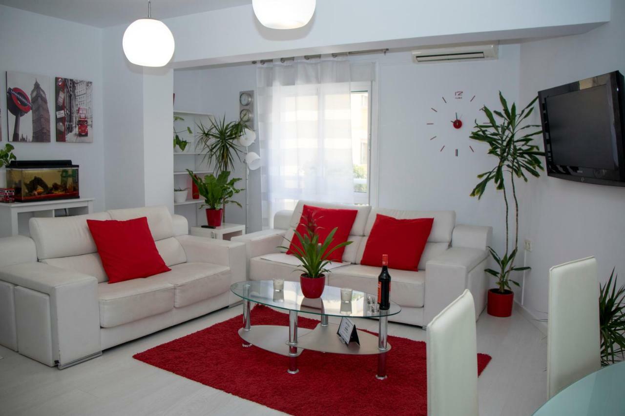 Apartamento E&R Malaga Centro- Parking Gratis Kültér fotó