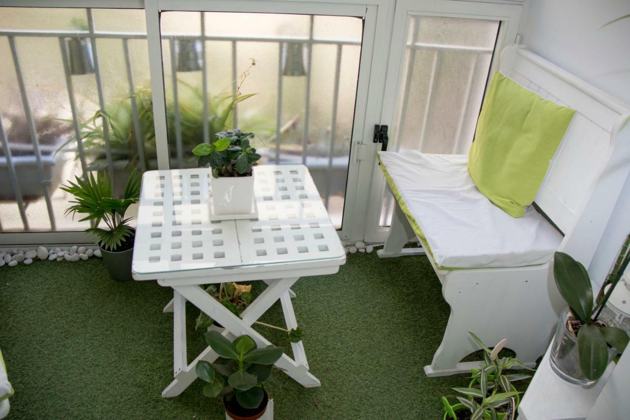 Apartamento E&R Malaga Centro- Parking Gratis Kültér fotó